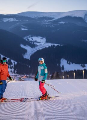 Večerní lyžování Pec pod Sněžkou